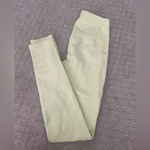 NWT Girlfriend Collective leggings in butterfly